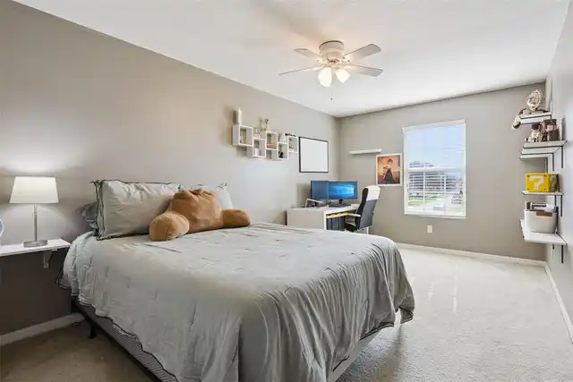 Listing Photo 15
