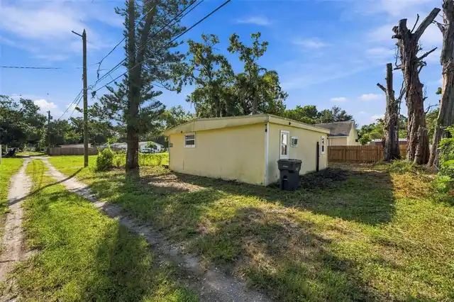 Listing Photo 20