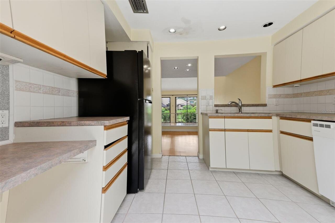 Listing Photo 14