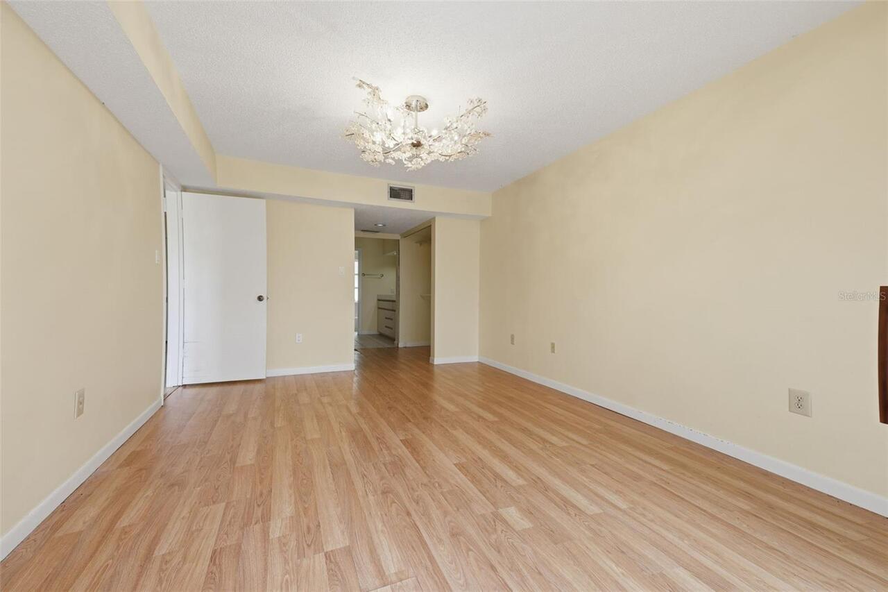 Listing Photo 26