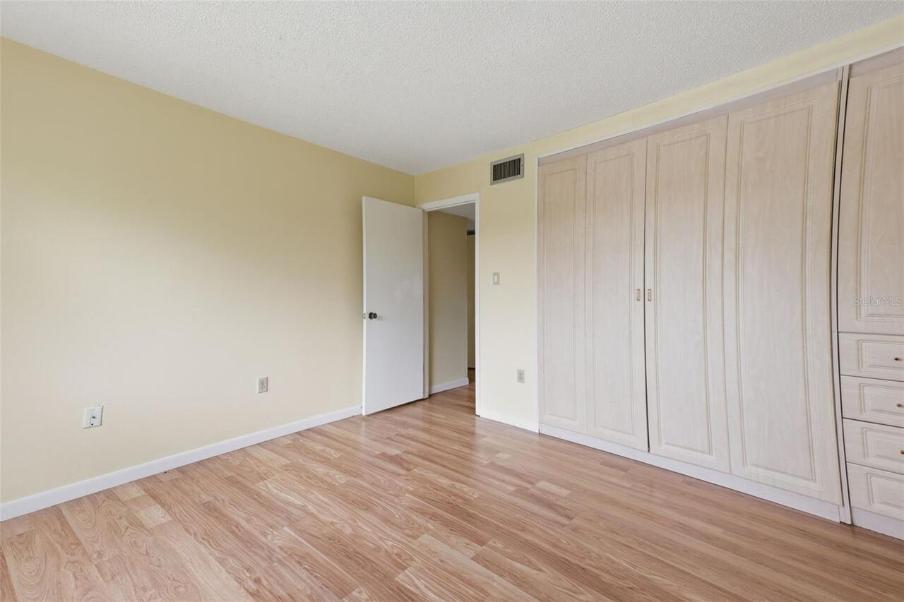 Listing Photo 34