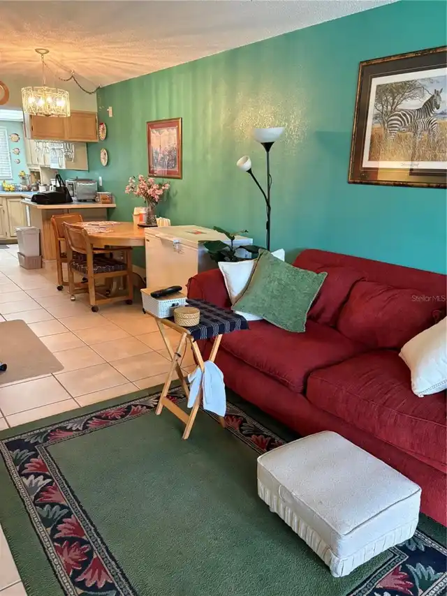 Listing Photo 8