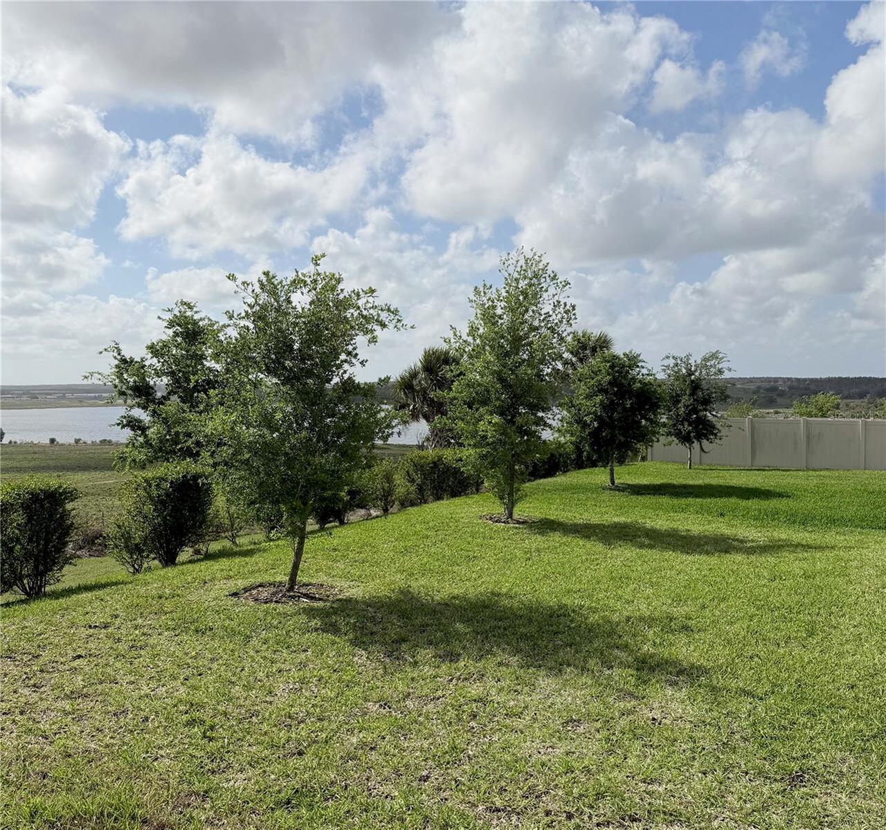 Listing Photo 16