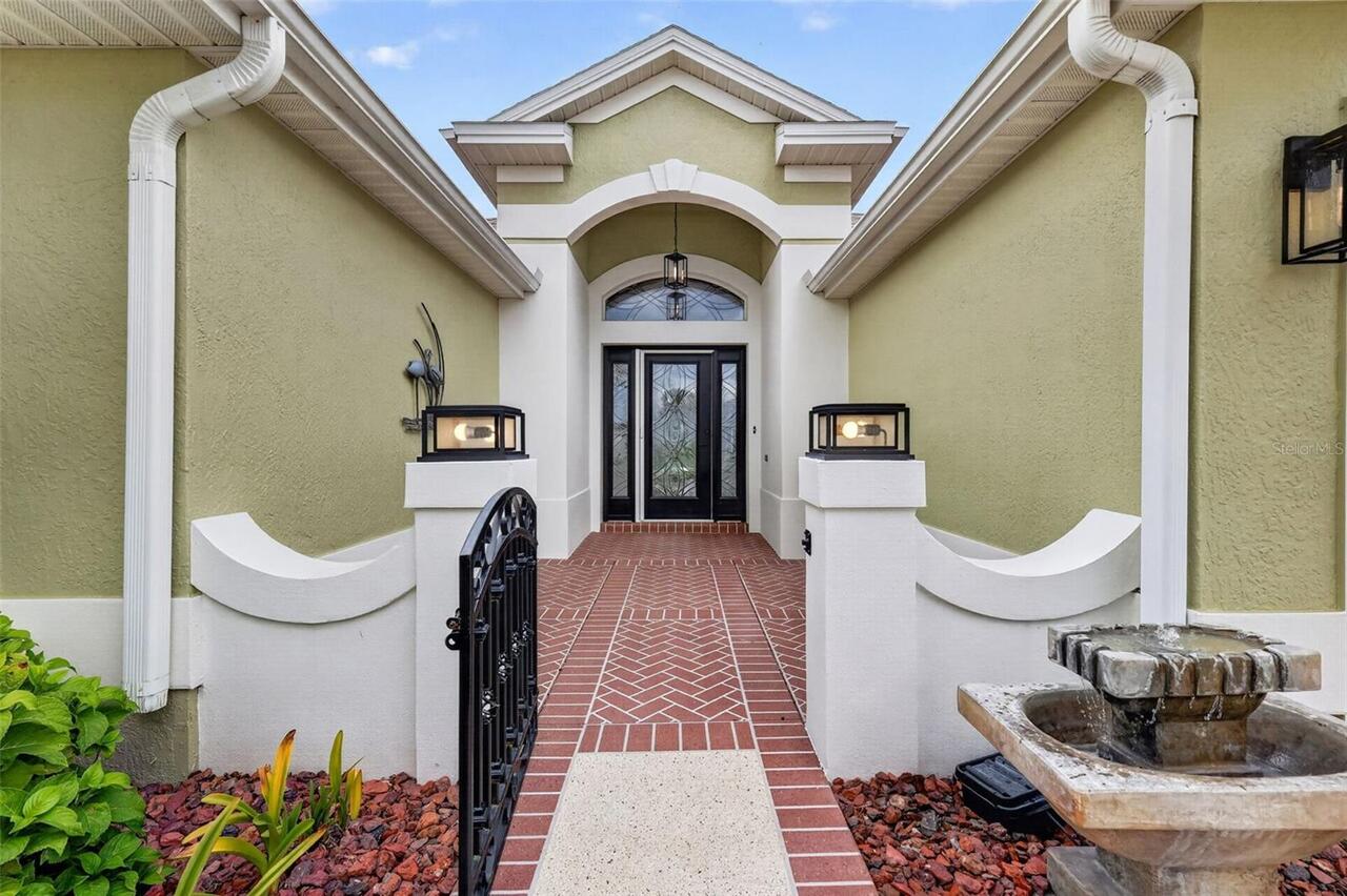 Listing Photo 8