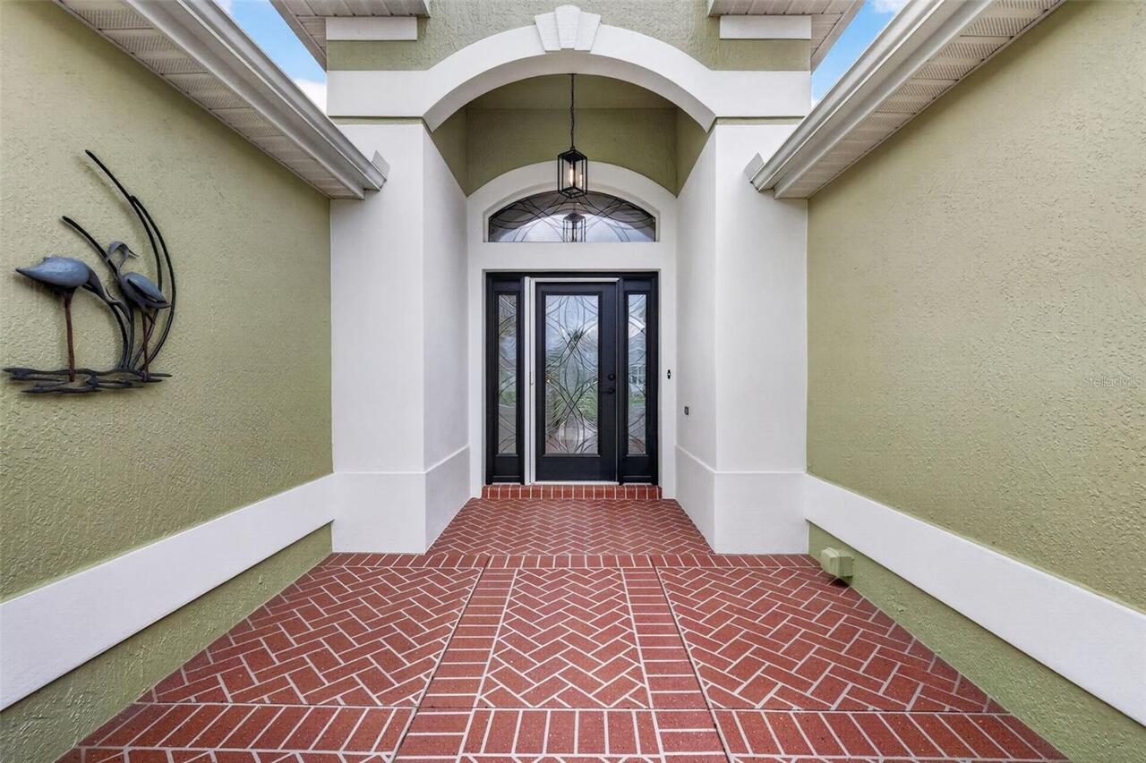 Listing Photo 9