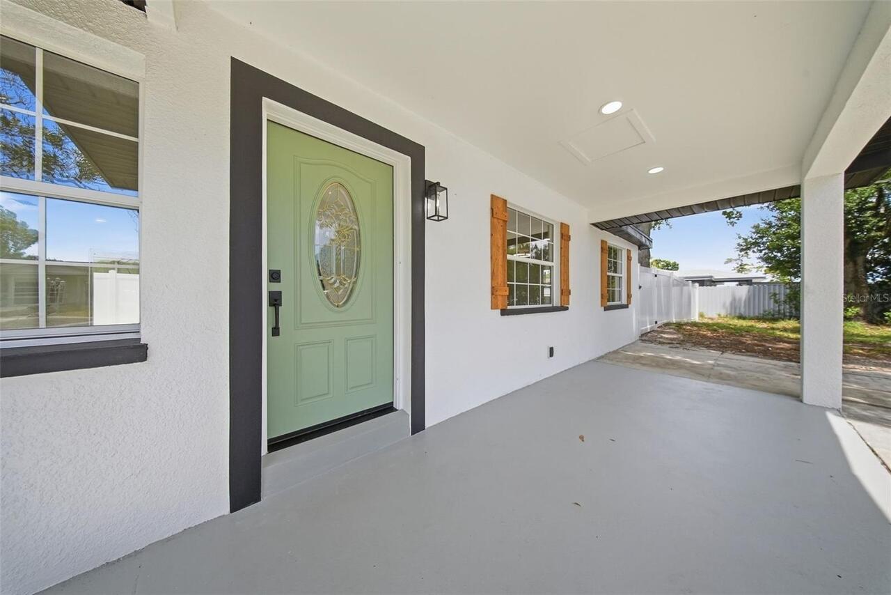 Listing Photo 8