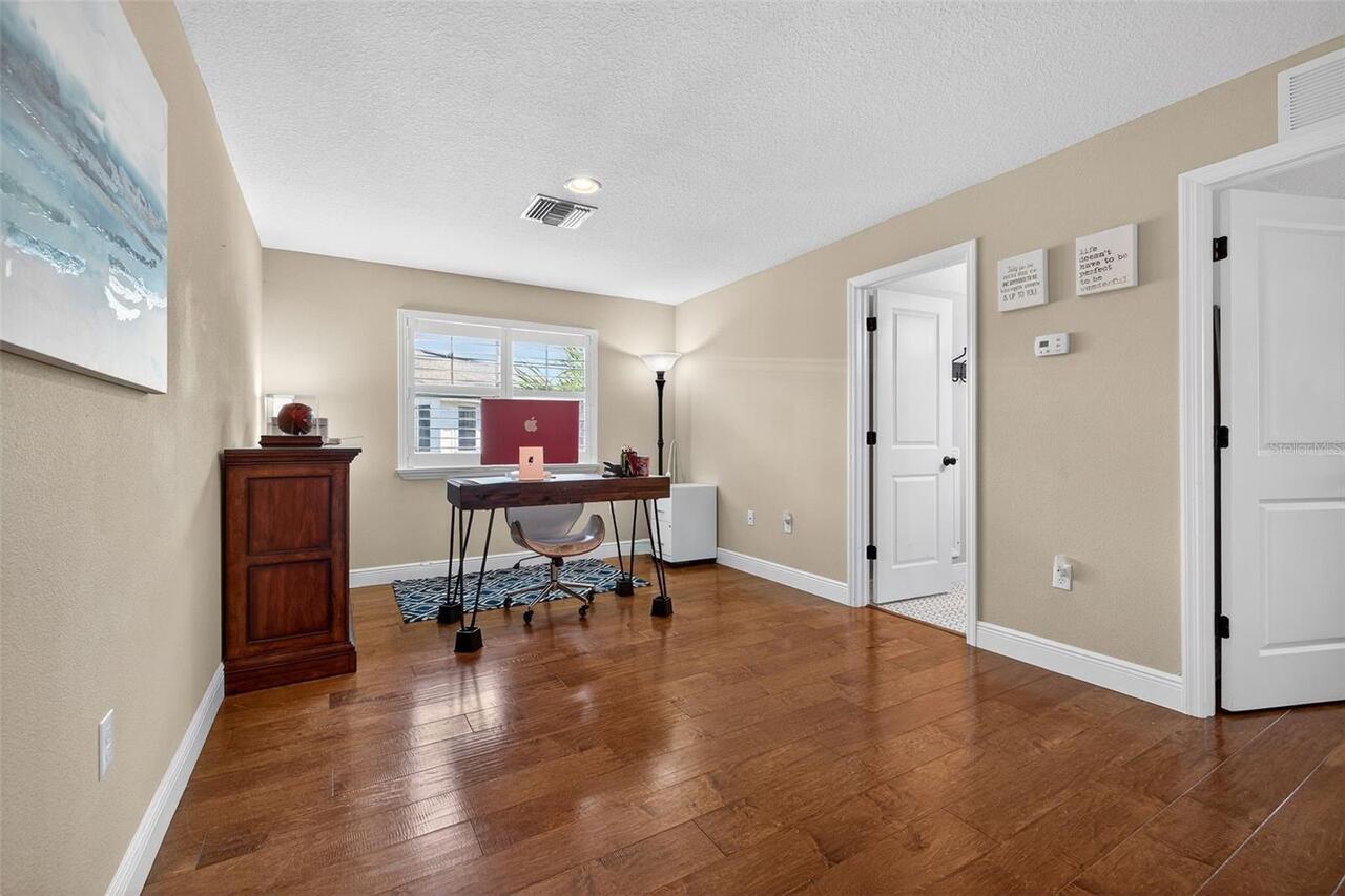 Listing Photo 23