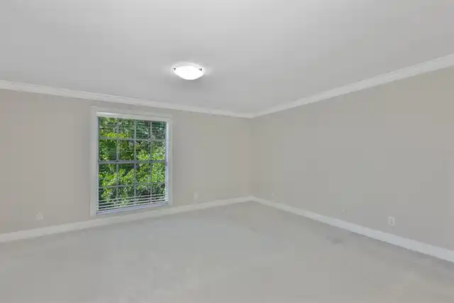 Listing Photo 20
