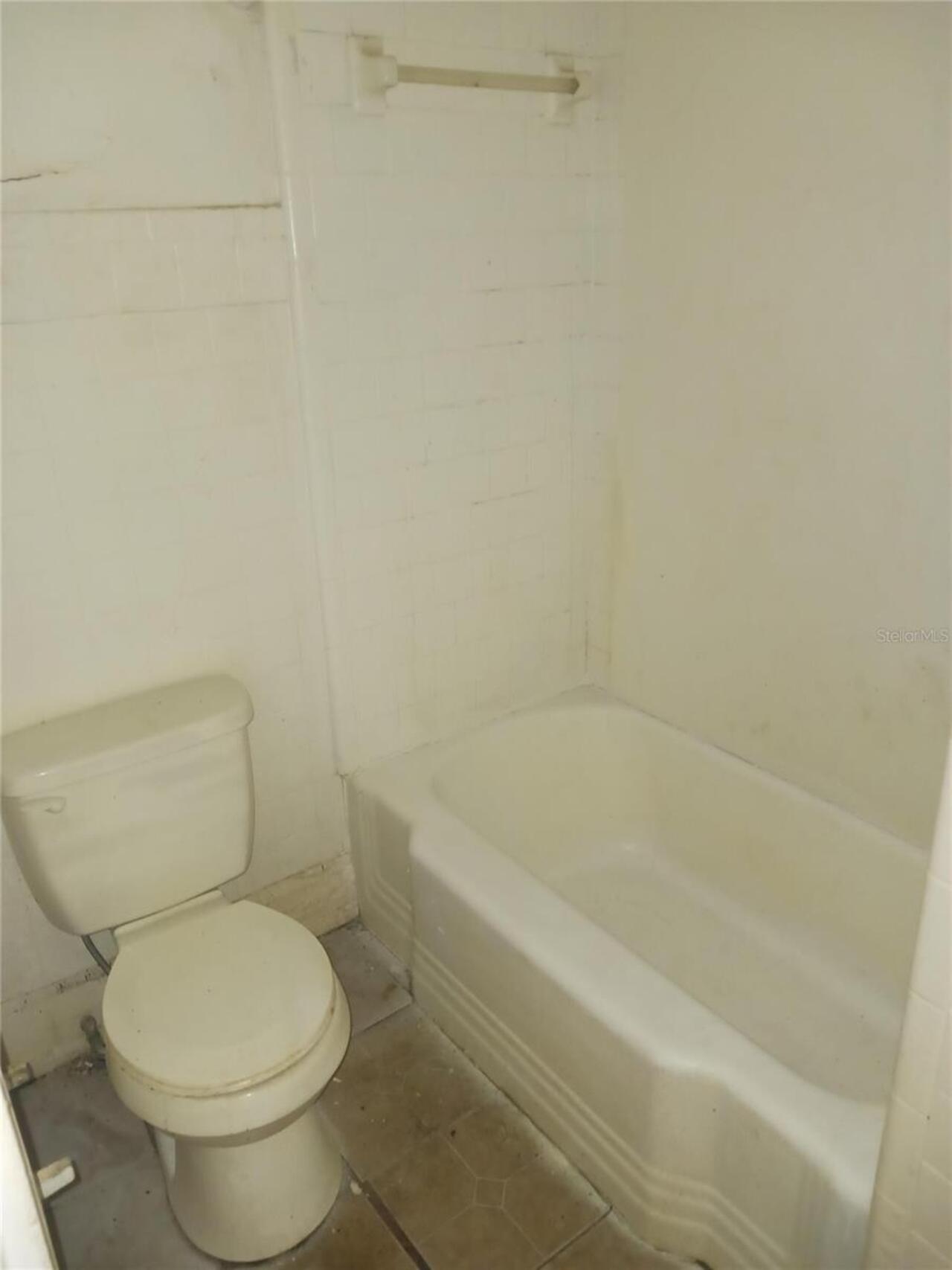 Listing Photo 10