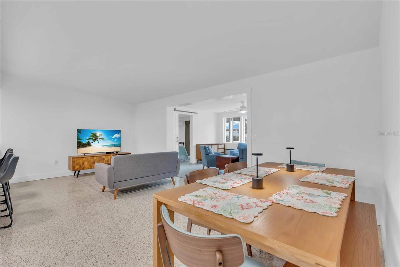Listing Photo 16