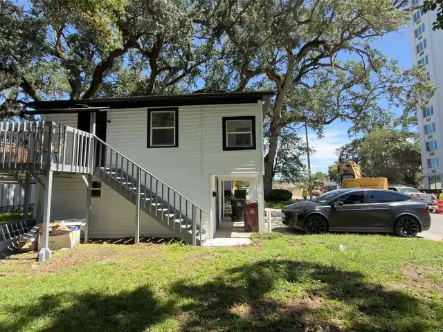 Listing Photo 21