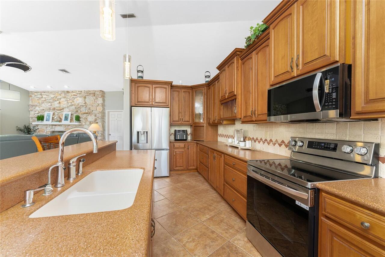 Listing Photo 28