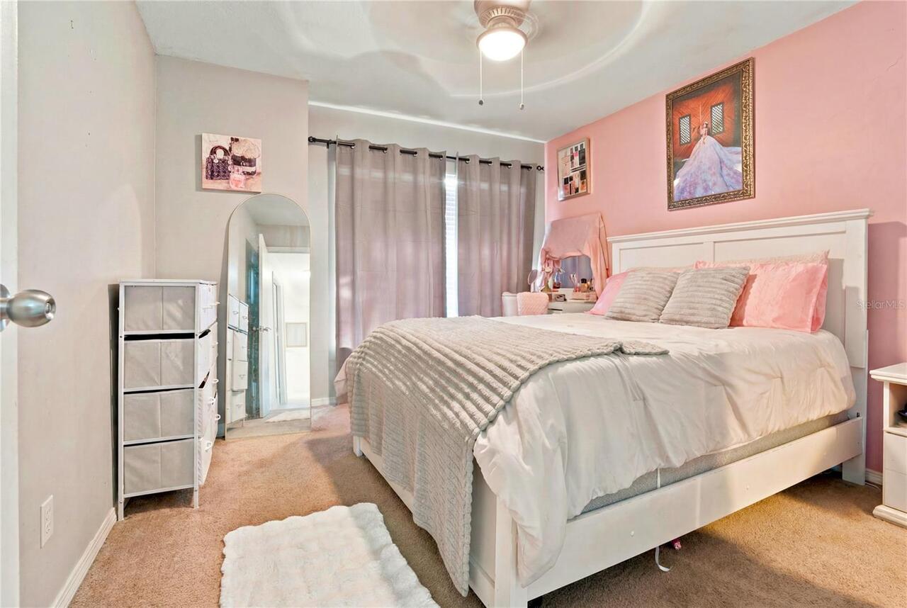 Listing Photo 16