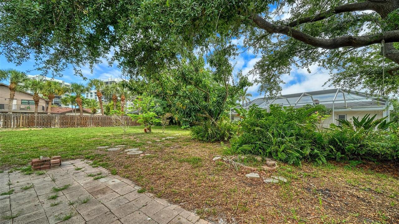 Listing Photo 38