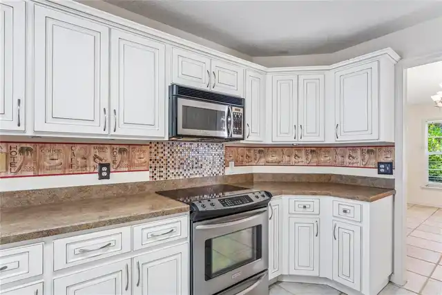 Listing Photo 22