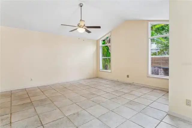 Listing Photo 33