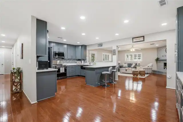 Listing Photo 15