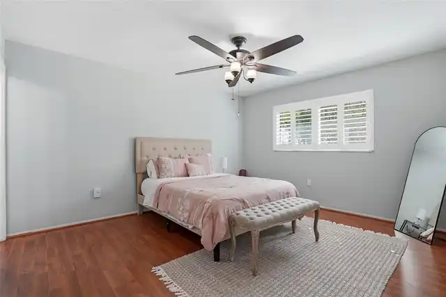 Listing Photo 28