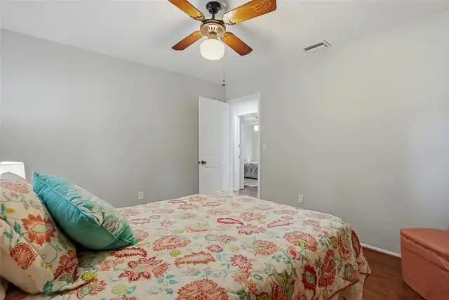 Listing Photo 38
