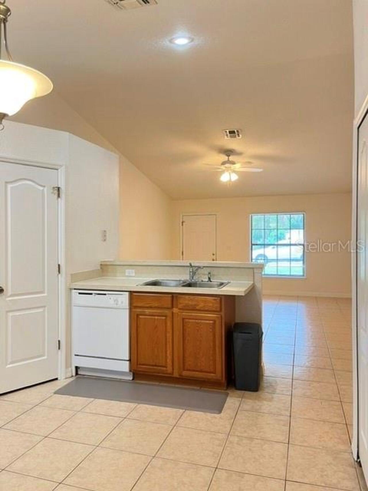 Listing Photo 7