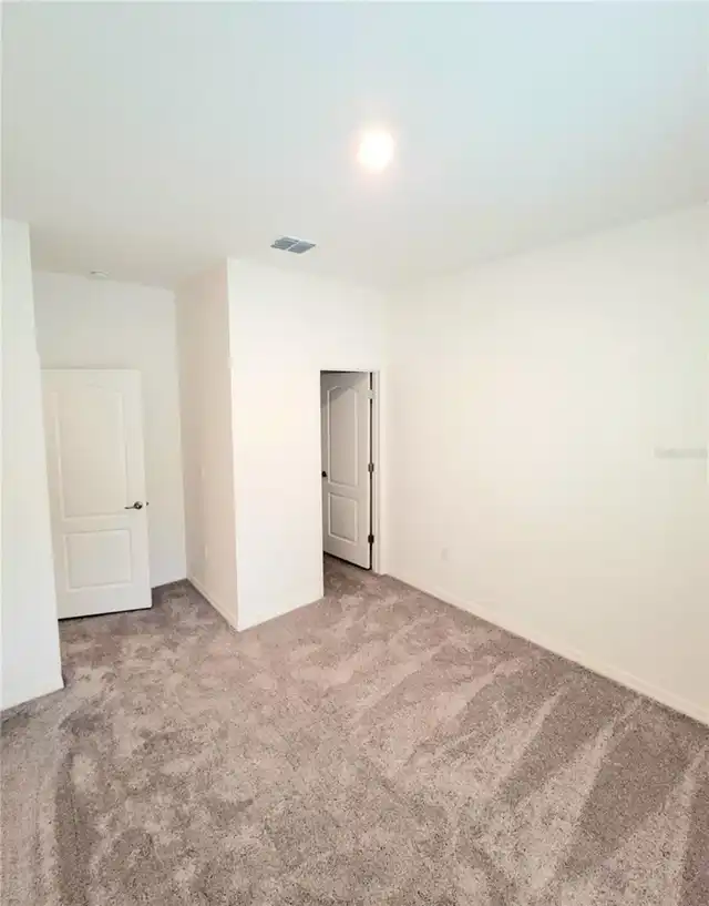 Listing Photo 38