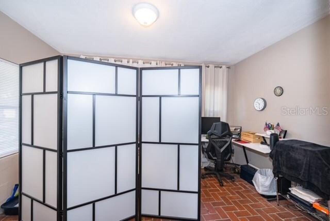 Listing Photo 17