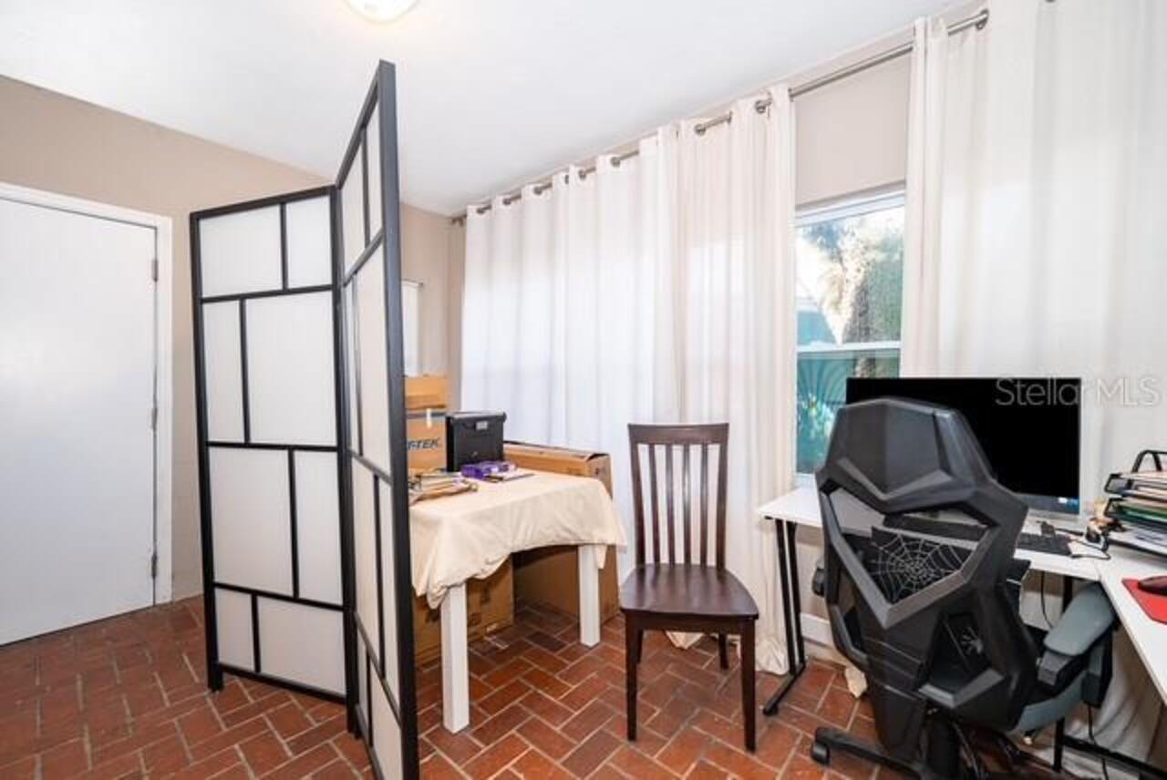Listing Photo 18
