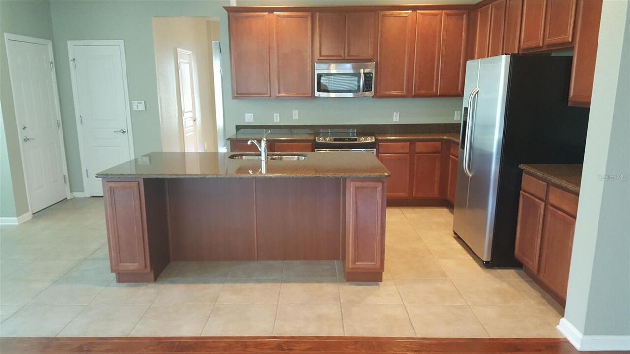 Listing Photo 7