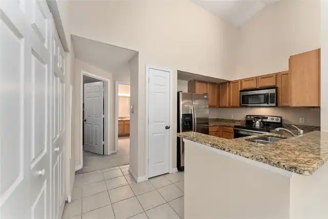 Listing Photo 15
