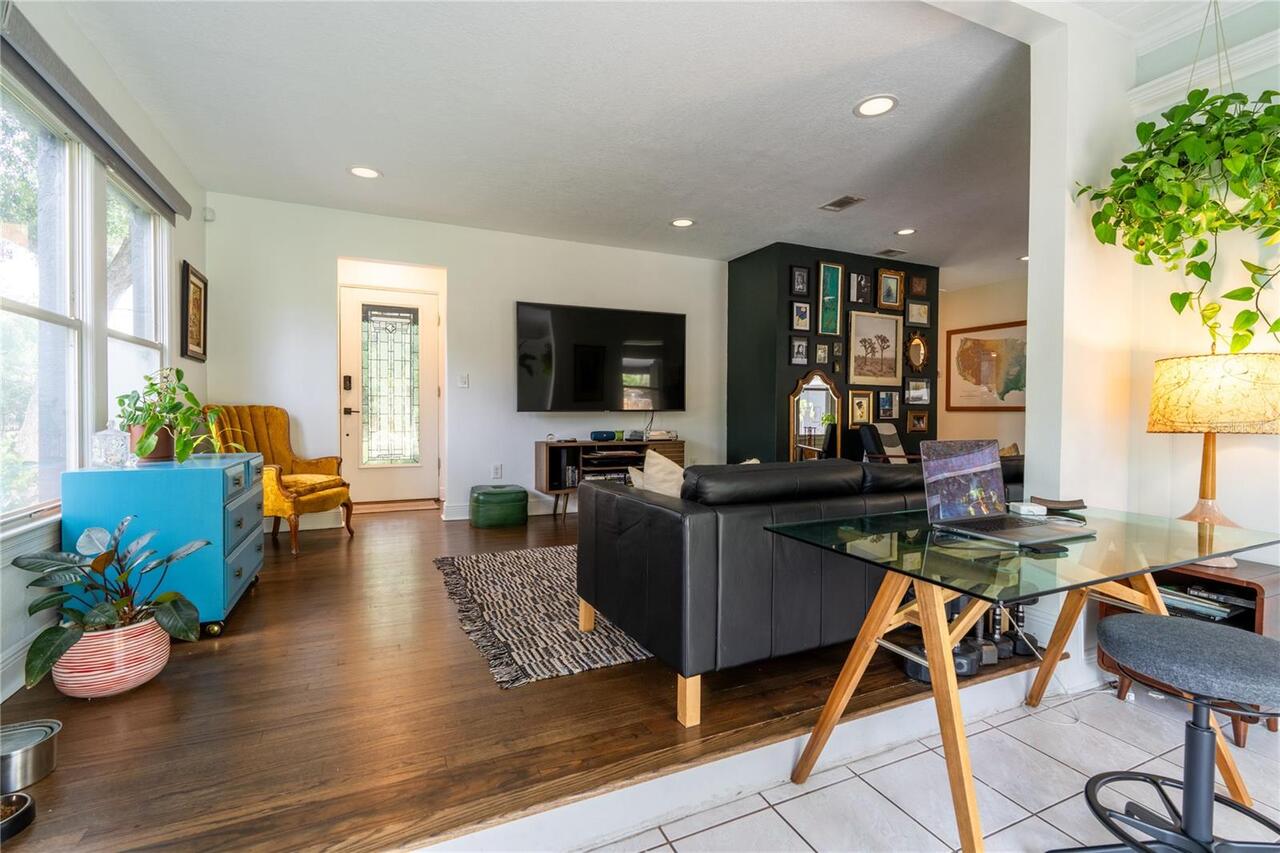 Listing Photo 11