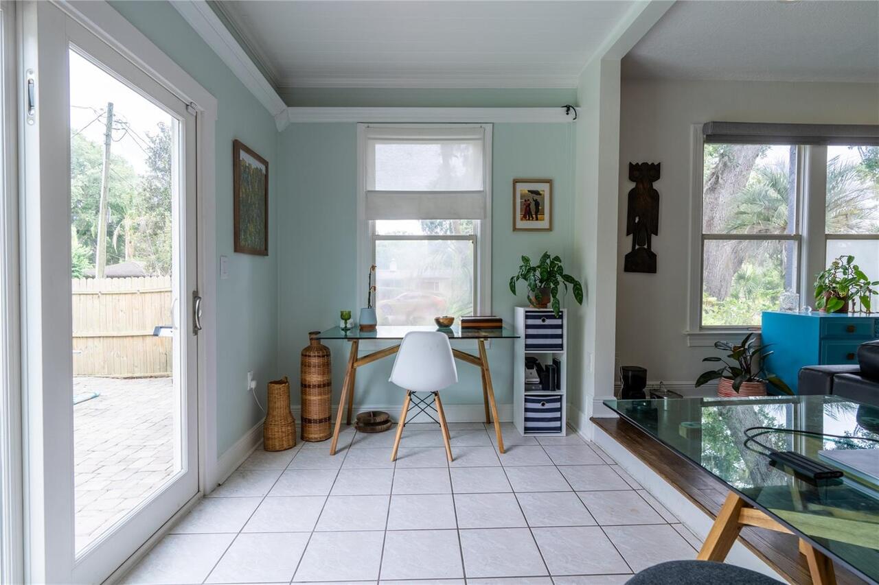 Listing Photo 12