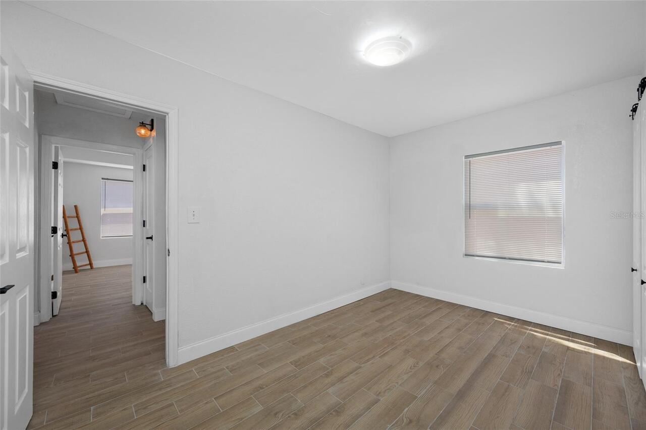 Listing Photo 28