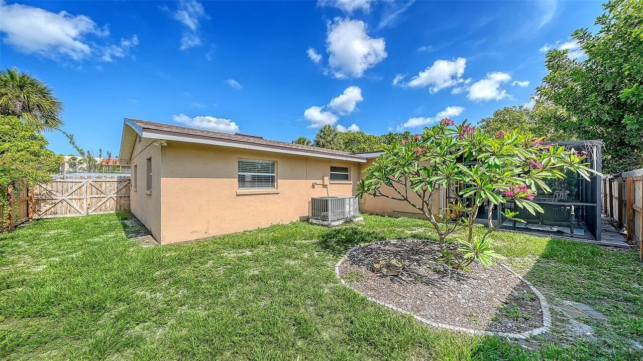 Listing Photo 37