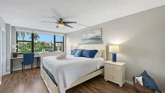 Listing Photo 12