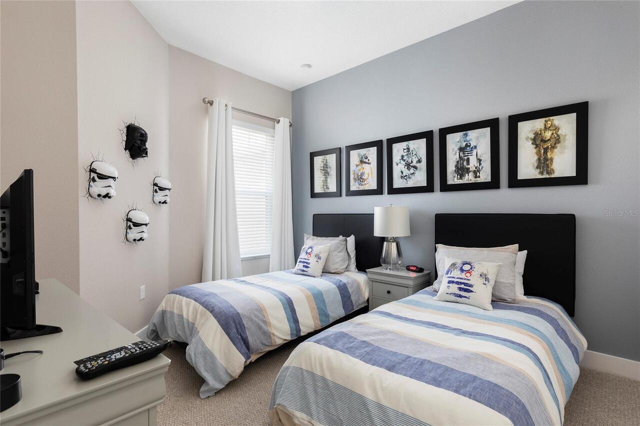 Listing Photo 17