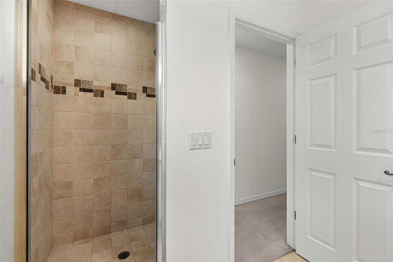 Listing Photo 43
