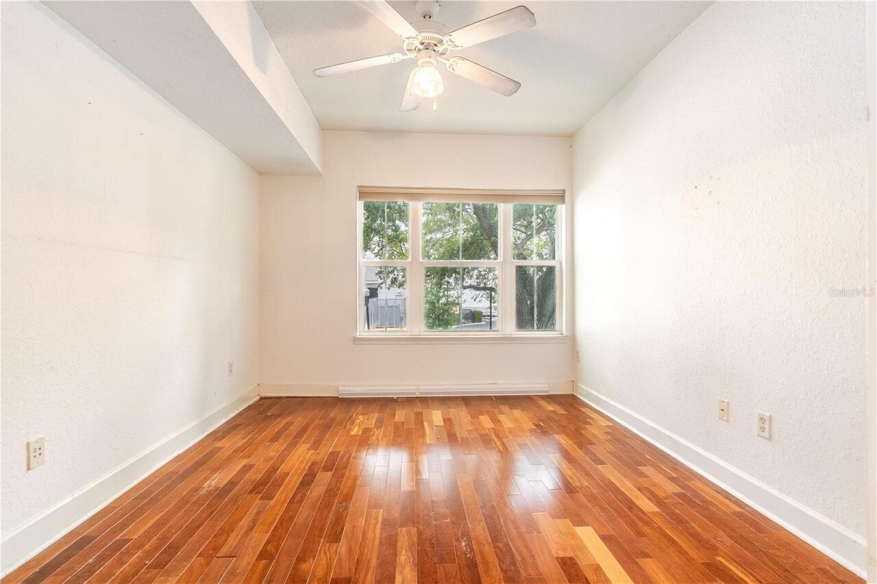 Listing Photo 32