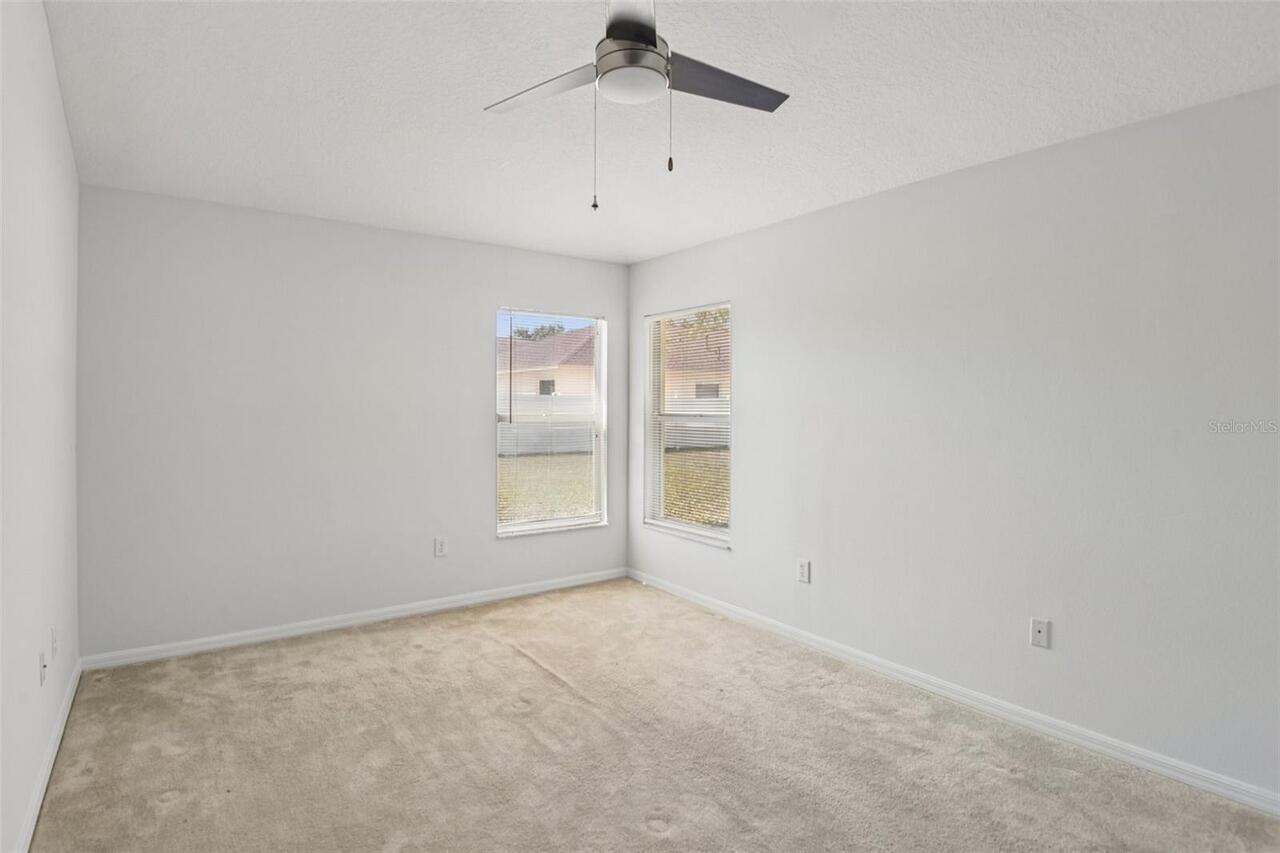 Listing Photo 14