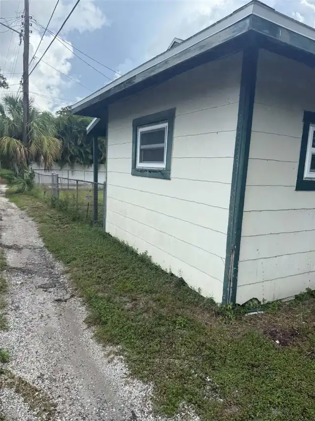 Listing Photo 35