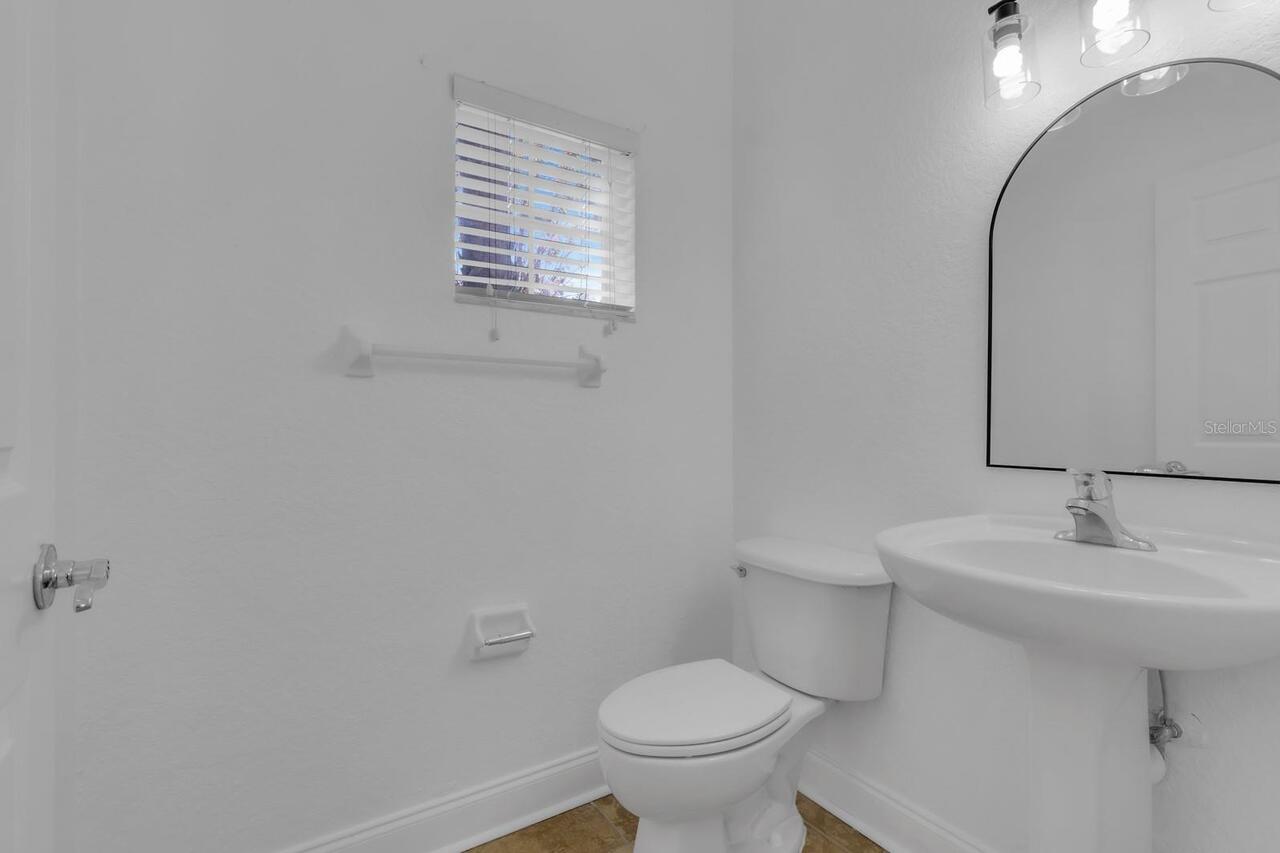 Listing Photo 33