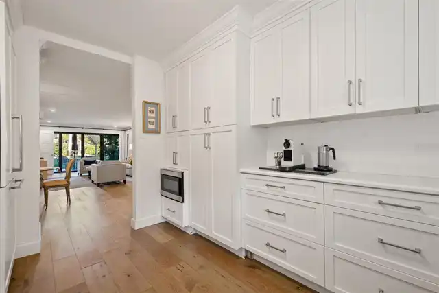 Listing Photo 19