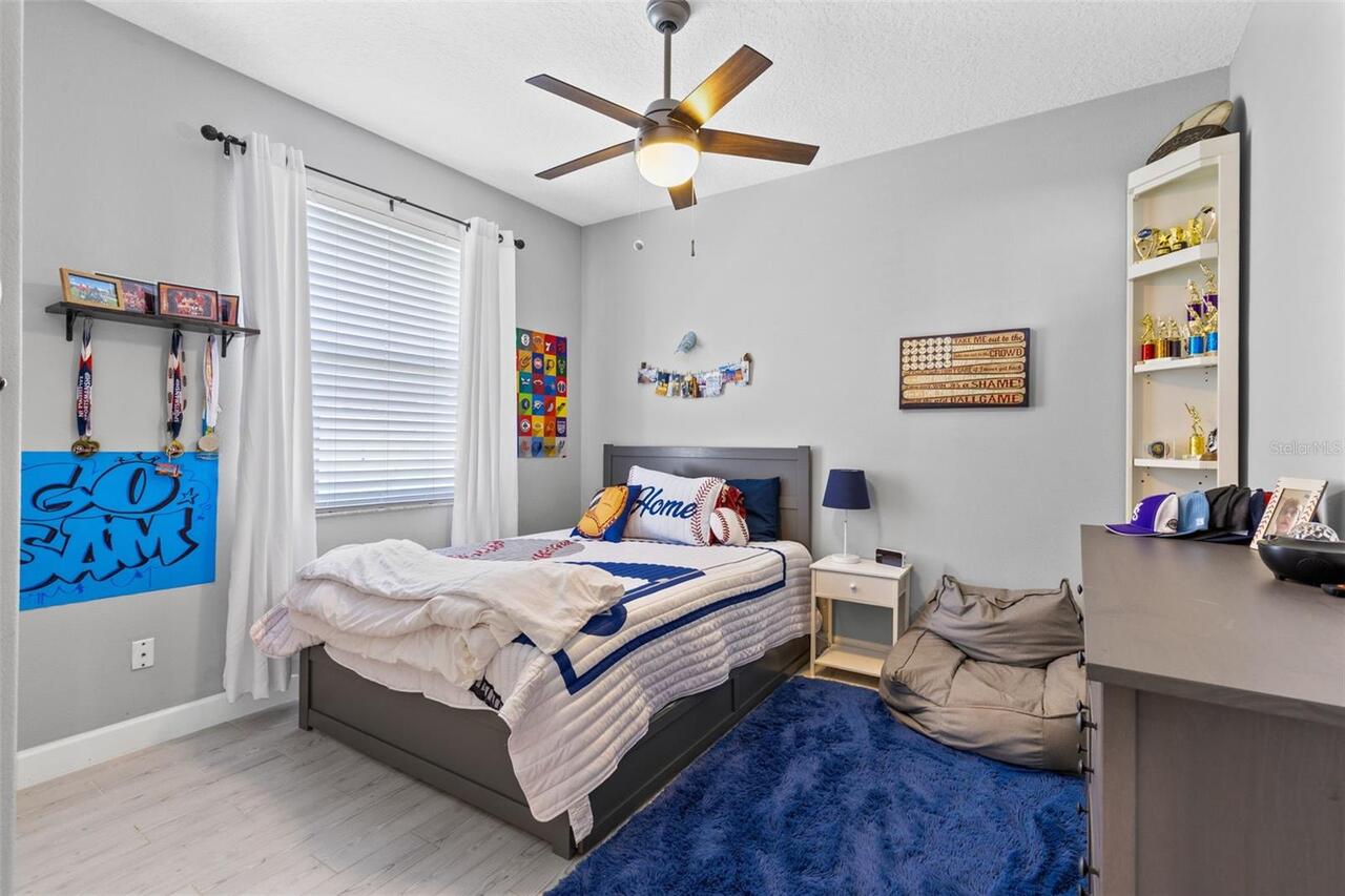 Listing Photo 10