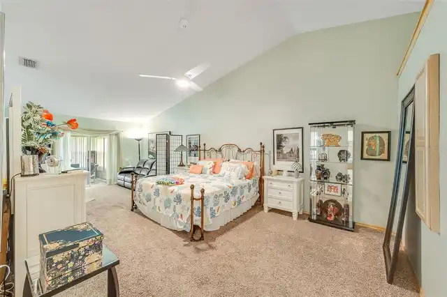 Listing Photo 32