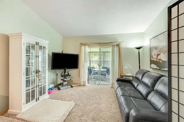 Listing Photo 36