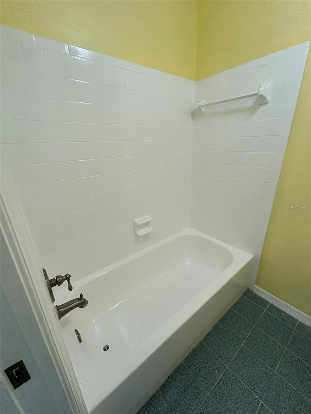 Listing Photo 32
