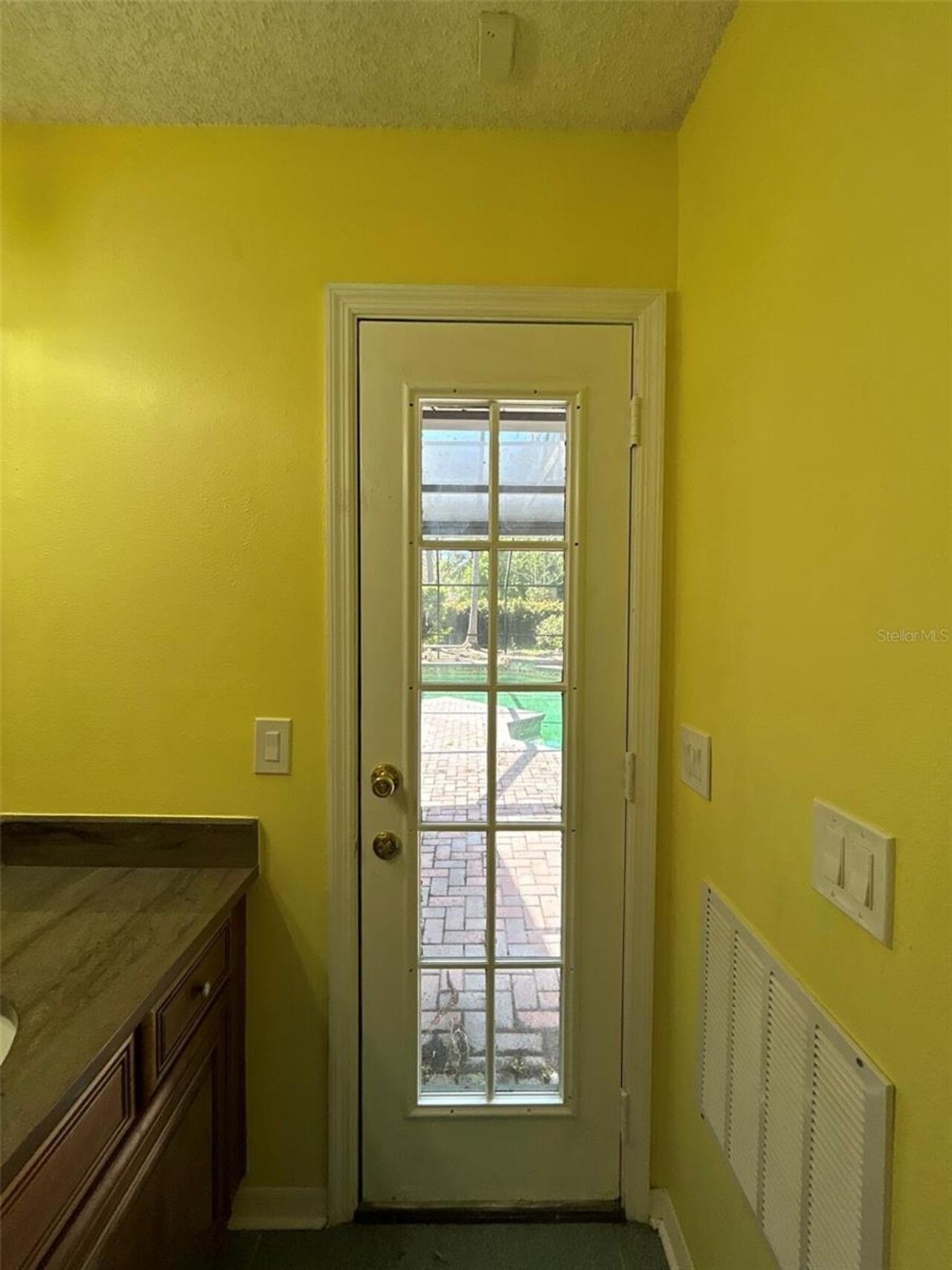 Listing Photo 33