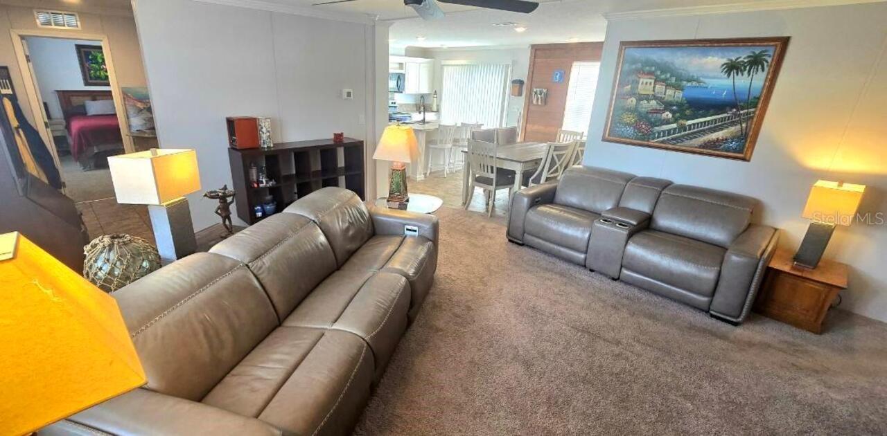 Listing Photo 10