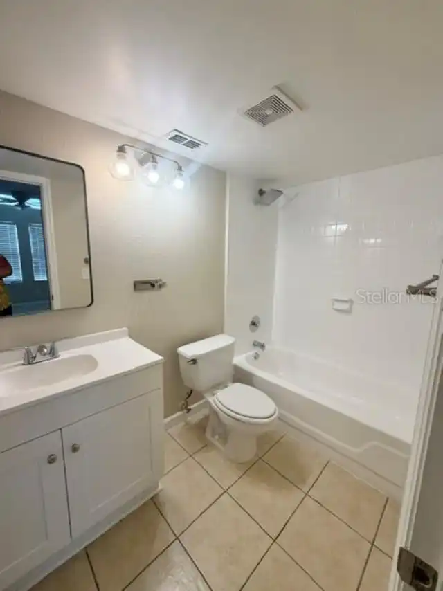 Listing Photo 14