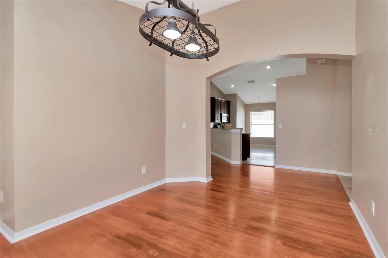 Listing Photo 10