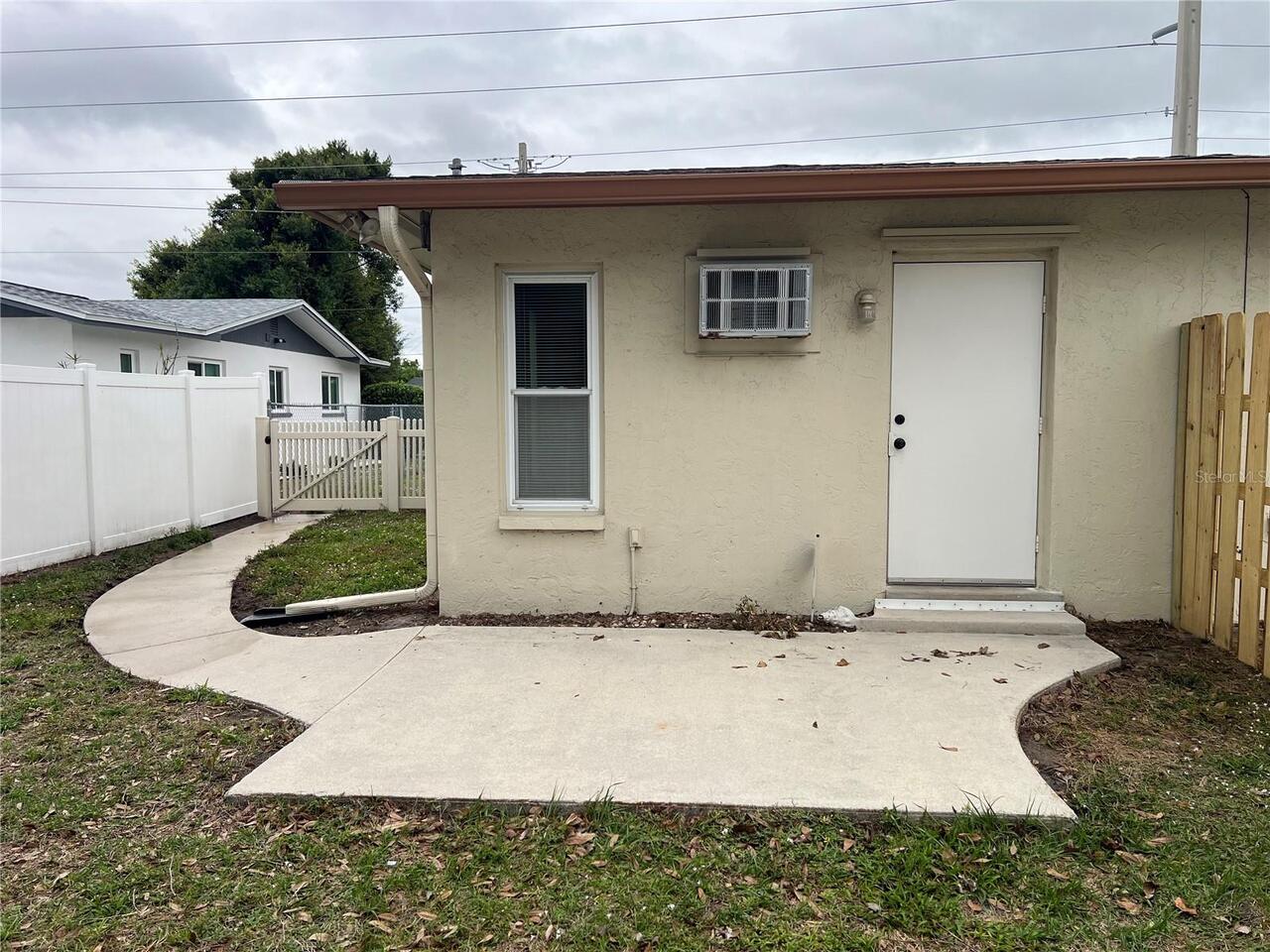 Listing Photo 6